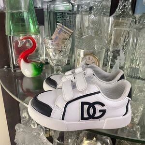 D&G Kids White and Black Velcro Sneakers